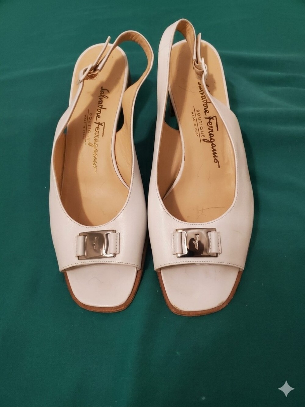 Salvatore Ferragamo Renata Spago 8.5 C open-toe slingback heels - White & Silver